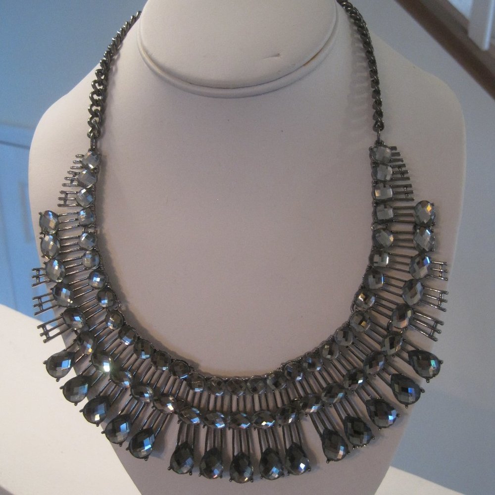 M. HASKELL GUNMETAL IRIDESCENT CRYSTAL STATEMENT NECKLACE NWT $42.50